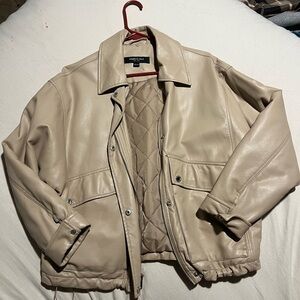 Kenneth Cole Cream Leather Jacket with Collared Neckline